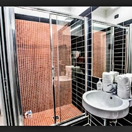 Golfo Di Orosei Rooms Рим Екстериор снимка