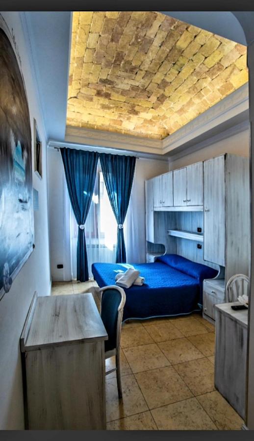 Golfo Di Orosei Rooms Рим Екстериор снимка