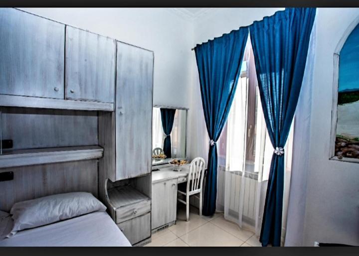 Golfo Di Orosei Rooms Рим Екстериор снимка