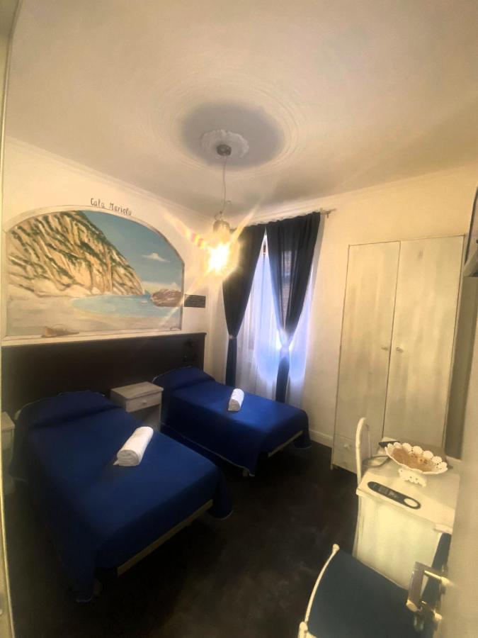Golfo Di Orosei Rooms Рим Екстериор снимка